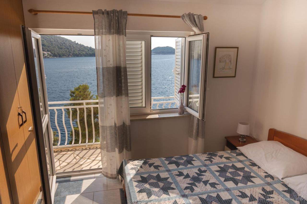 Apartments Lastovo Silic Eksteriør bilde